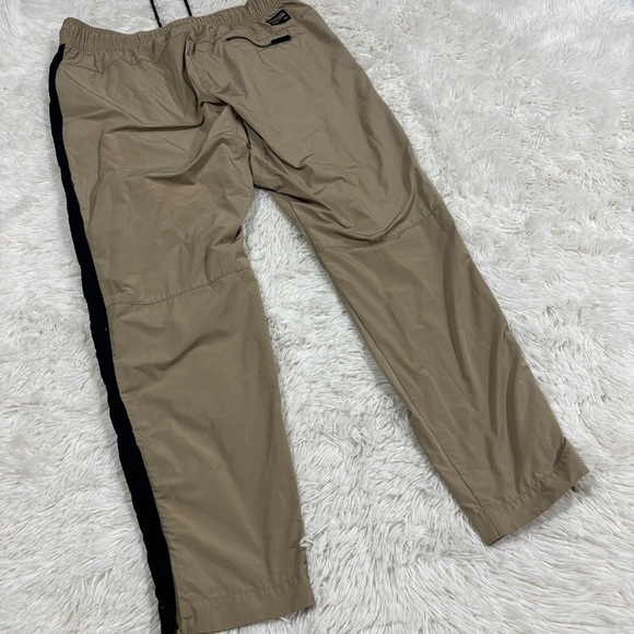 Men’s Nike Drawstring Utility Pants w/ Zippered ankles large - Picture 13 of 16